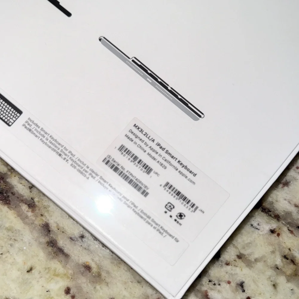 NEW!!!Apple Smart Keyboard for iPad 9th gen Box Pro 10.5 Air 3rd 9th 8th 7th